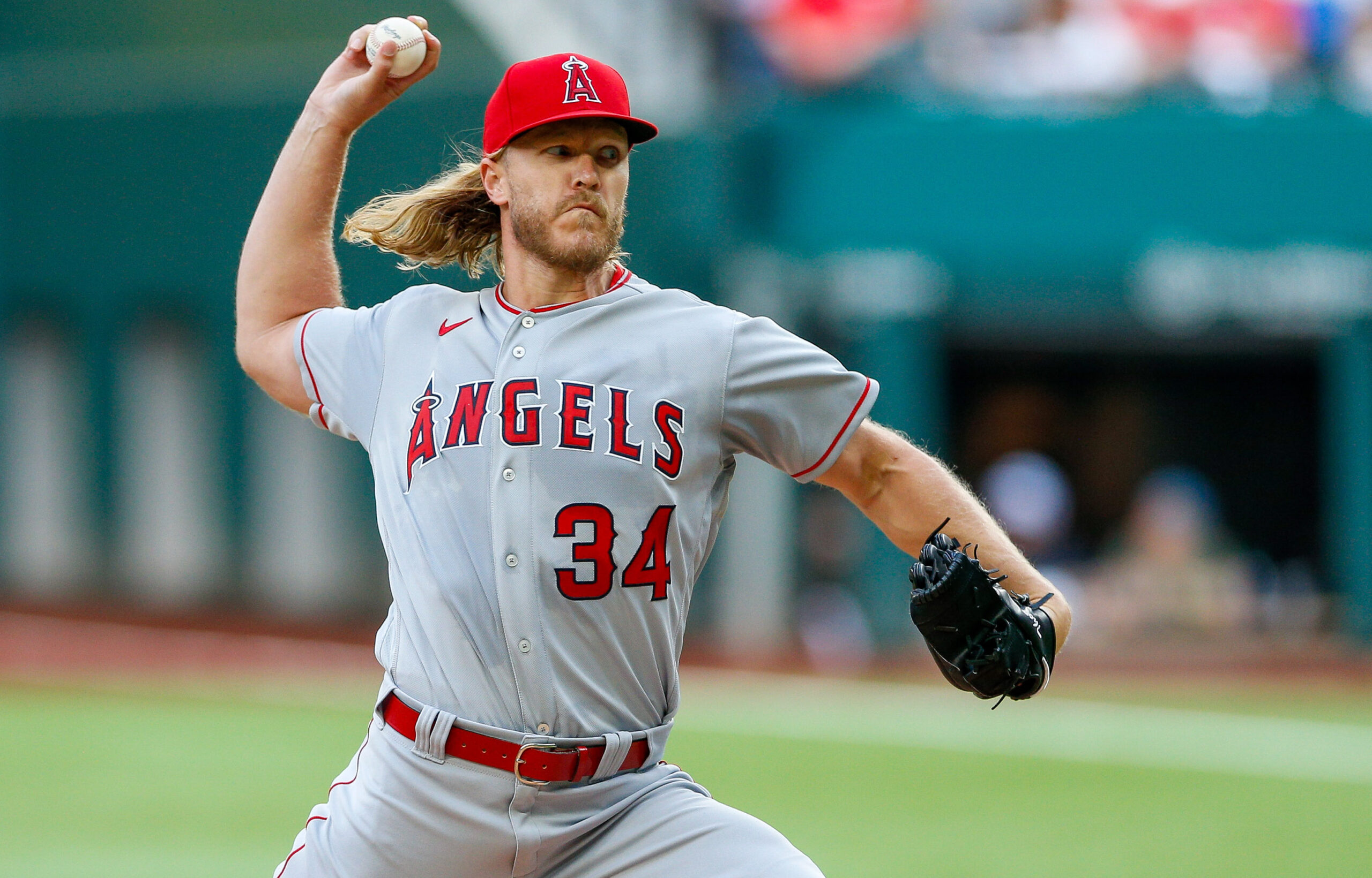 Noah Syndergaard gives bullpen breather in Angels' loss to Royals