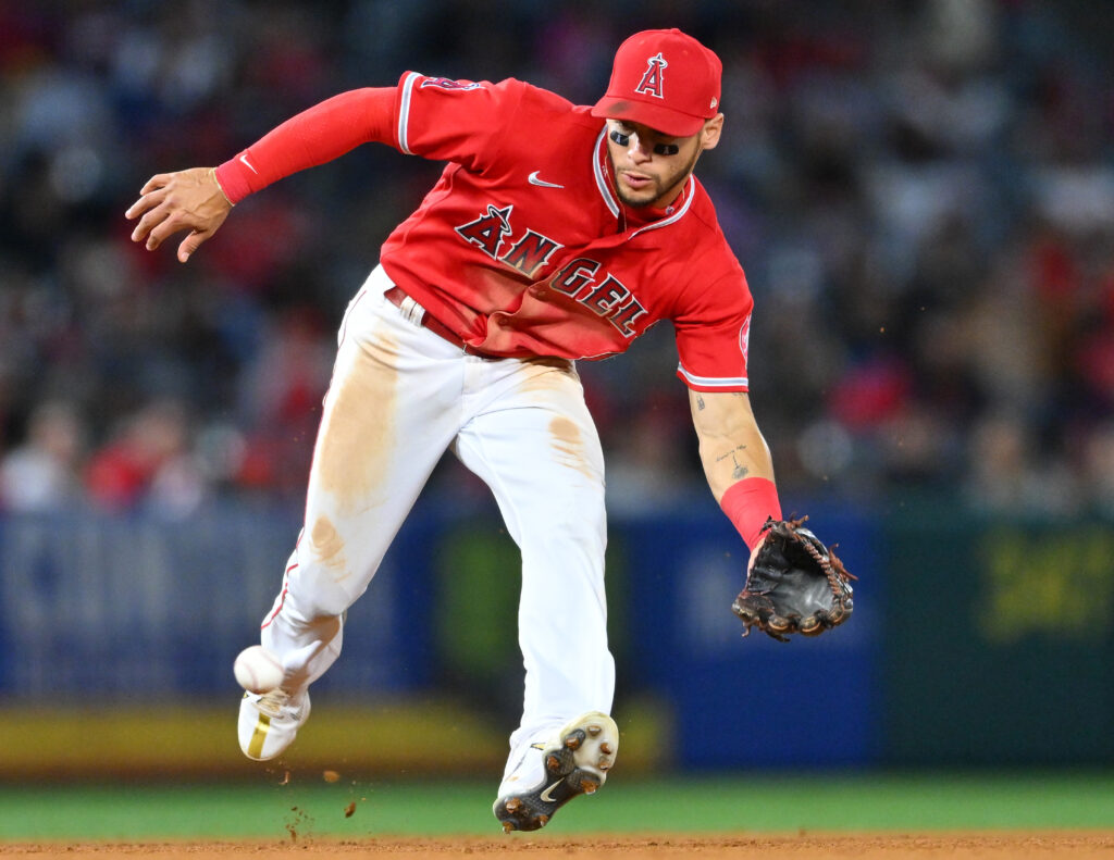 Angels defensive whiz Andrew Velazquez has become a favorite in the  clubhouse – Orange County Register