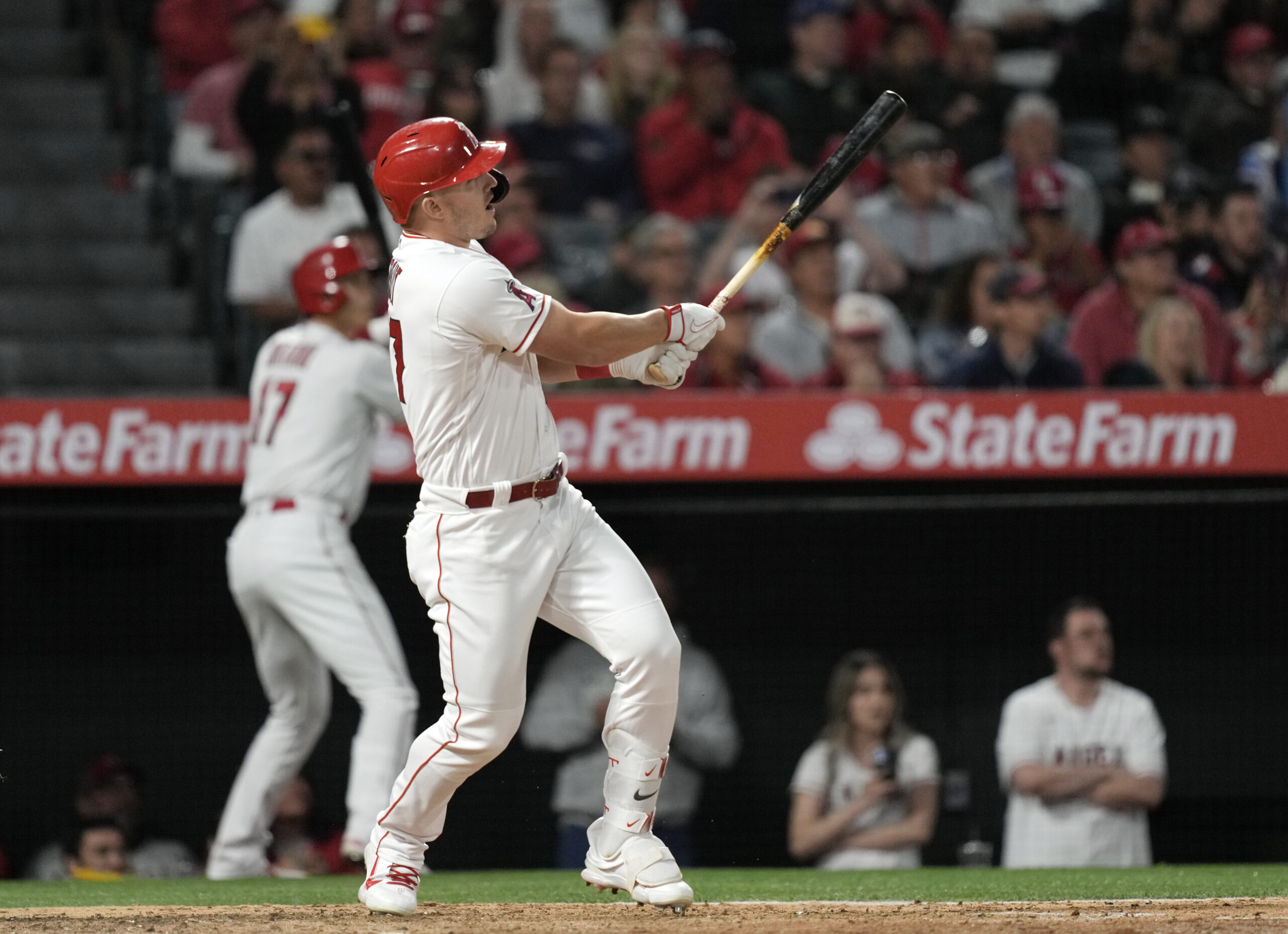 Mike Trout Los Angeles Angels 2022 City Connect Red Therma Performance —  Ecustomily