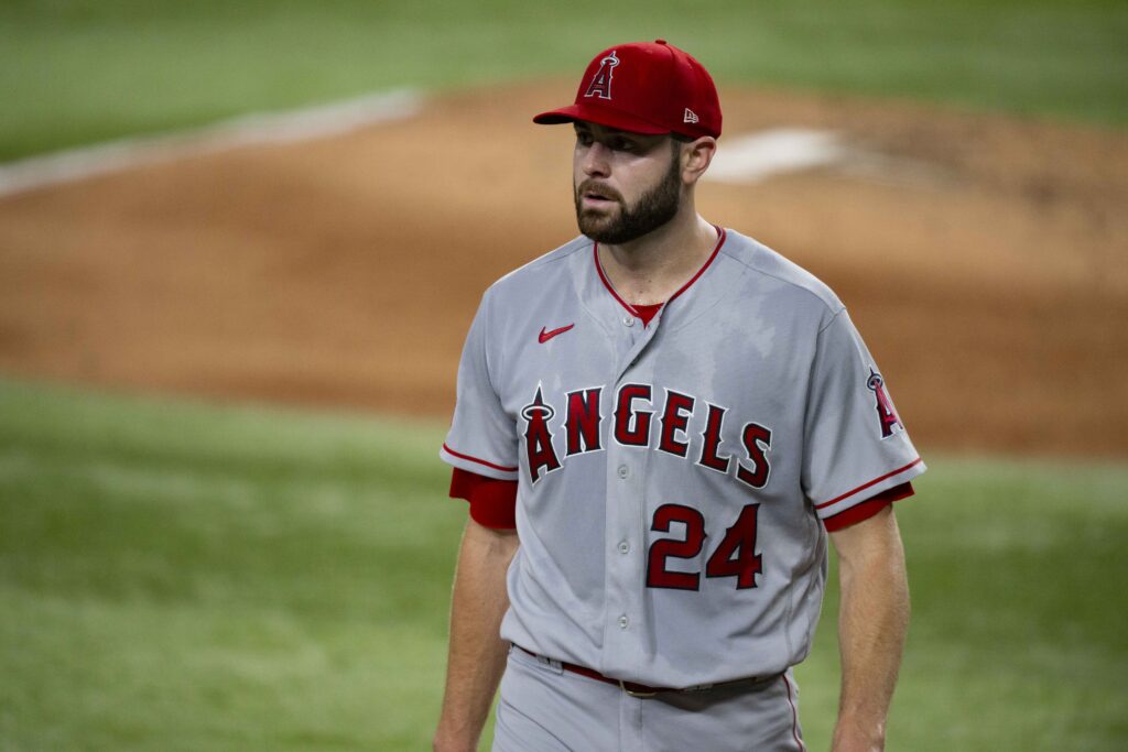 Lucas Giolito roughed up as Angels drop series to Braves - Los